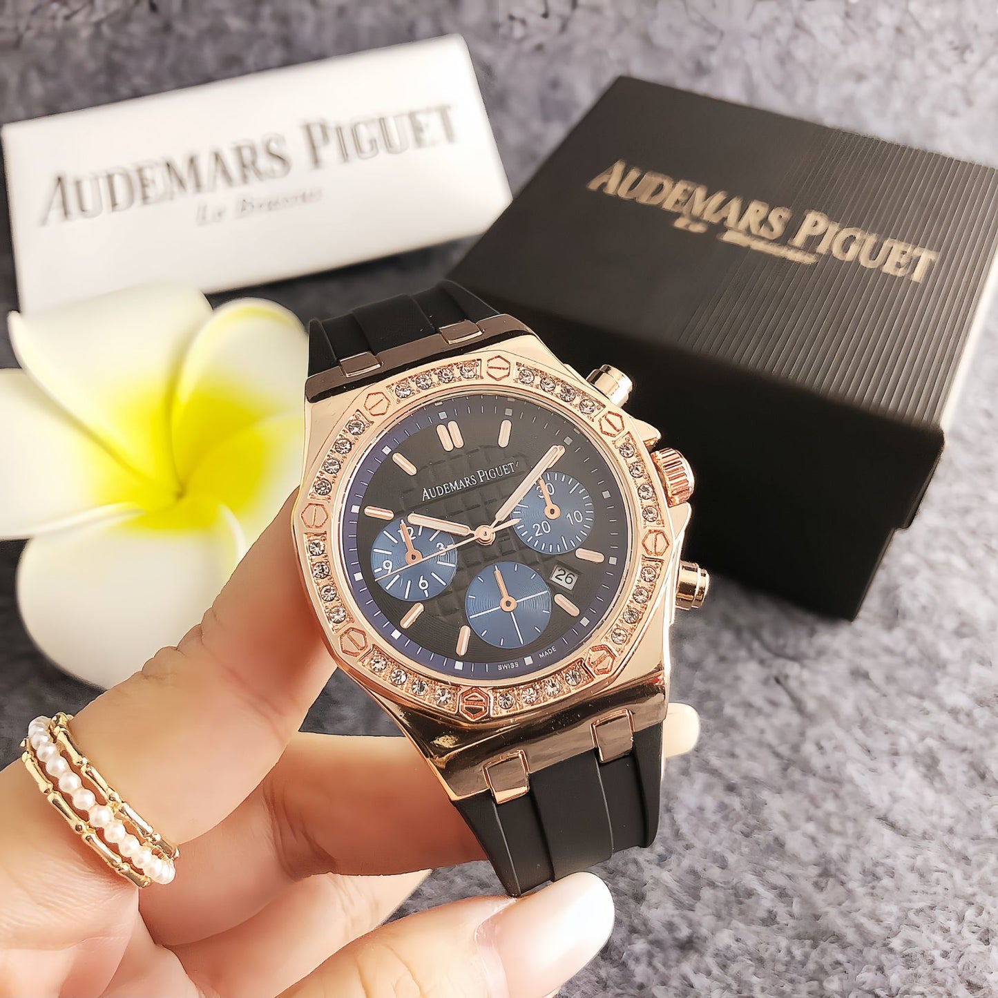Prestige Pulse Watch