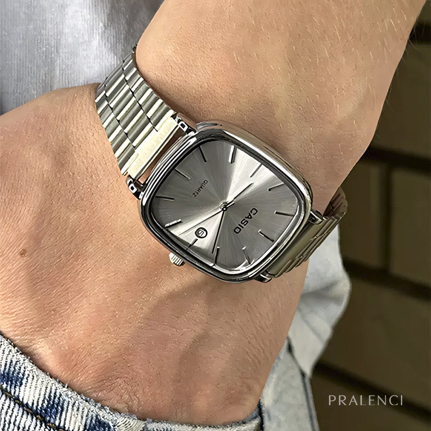 C A S I O Luxurious 36mm Watch