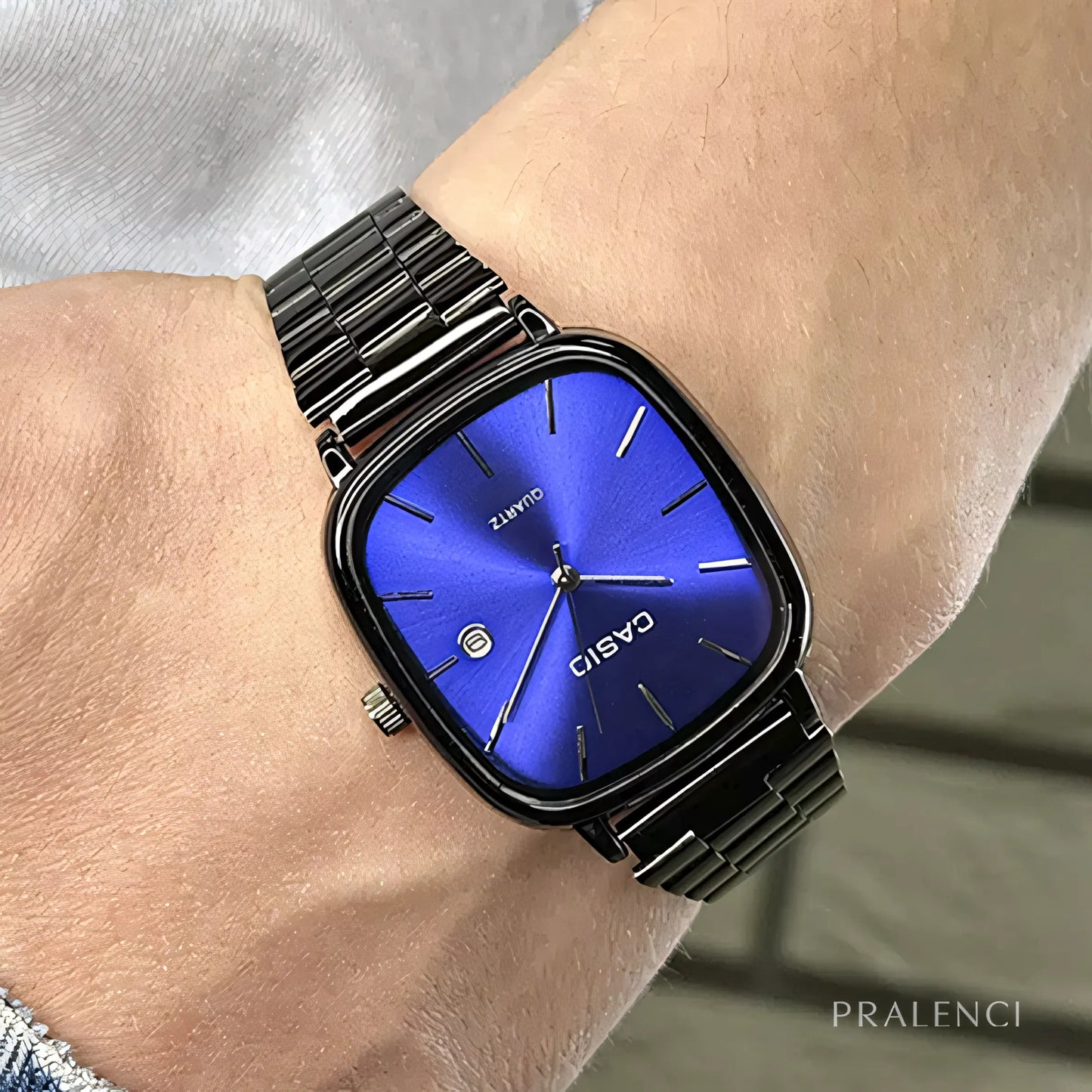 C A S I O Luxurious 36mm Watch